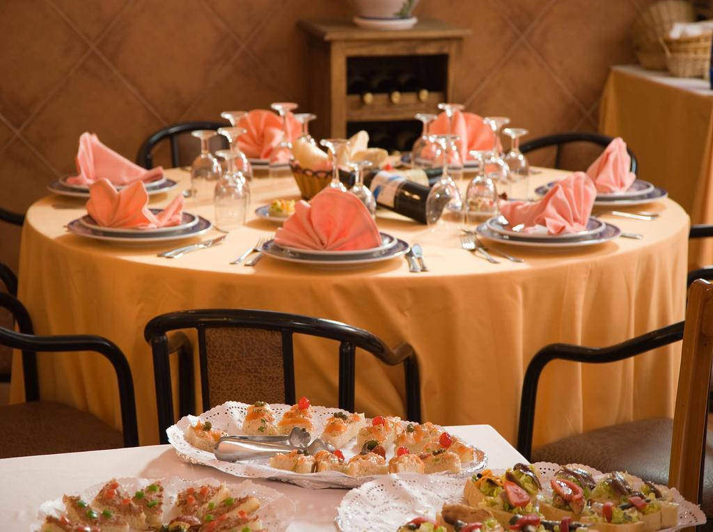 Humanes Hotel Rural "Victoria" מראה חיצוני תמונה